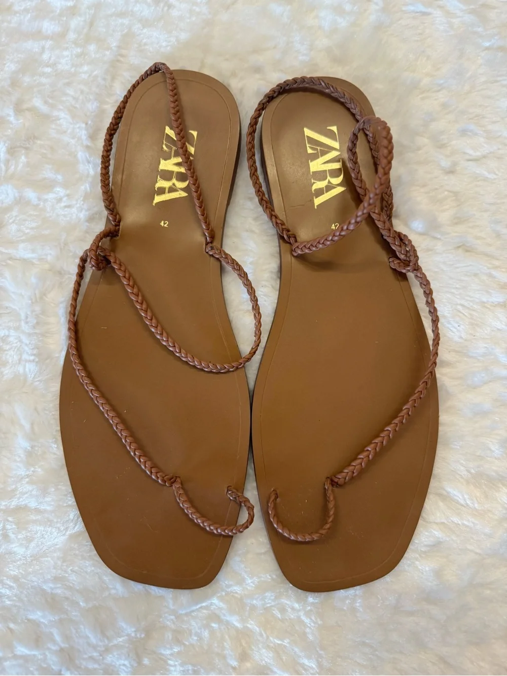 Zara Women's Braided Leather Flat Sandals - In Cognac- Size 42 or 11 - Picture 3 of 11